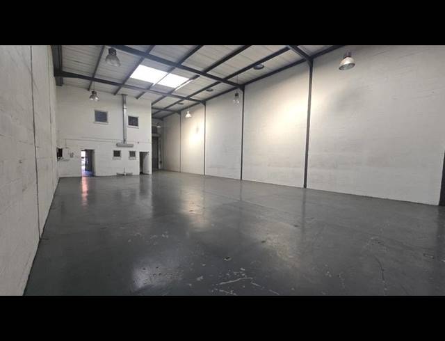 INDUSTRIAL PROPERTY TO RENT IN STIKLAND INDUSTRIAL